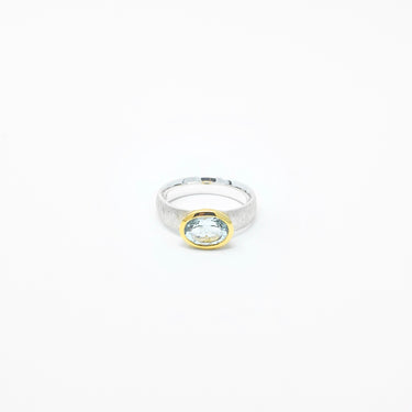 Aquamarine Ring / Silver