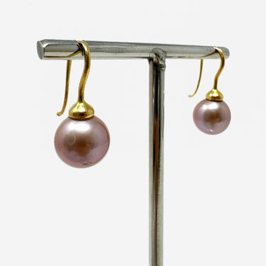 Rose Pearl Earrings / Gold